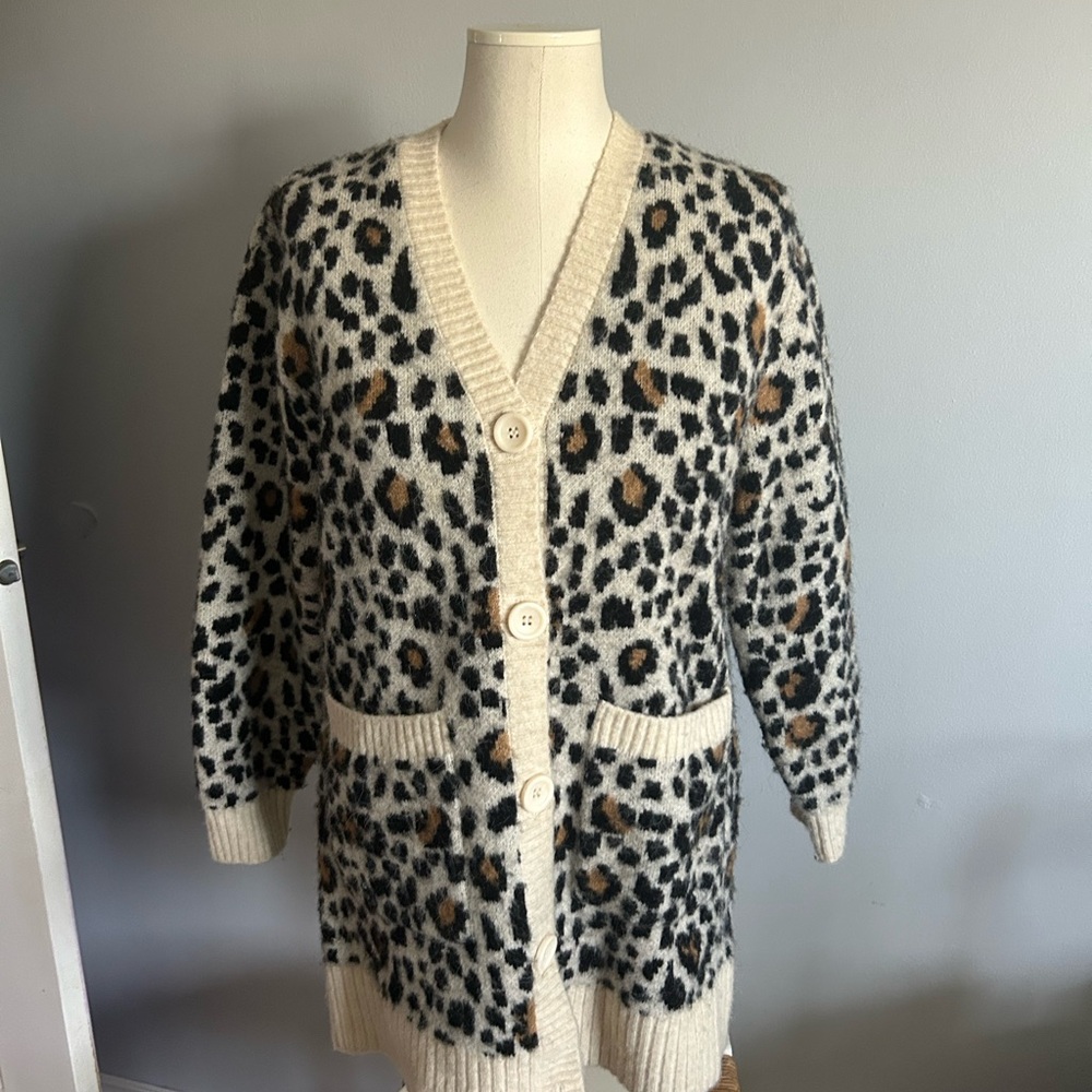 & Other Stories Cream and Gray Cardigan Sweater